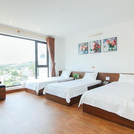 Ling Hotel Ha Long Exteriör bild